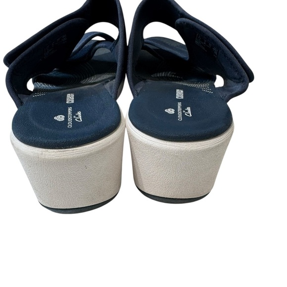 Clarks Women’s Cloudsteppers Mira Ease Slide Navy Blue Sandals Size 9 - Picture 4 of 8